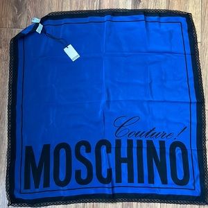 Moschino scarf